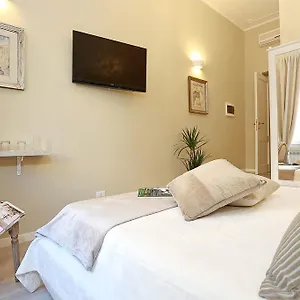 Liberty - Liberty Collection Guest house