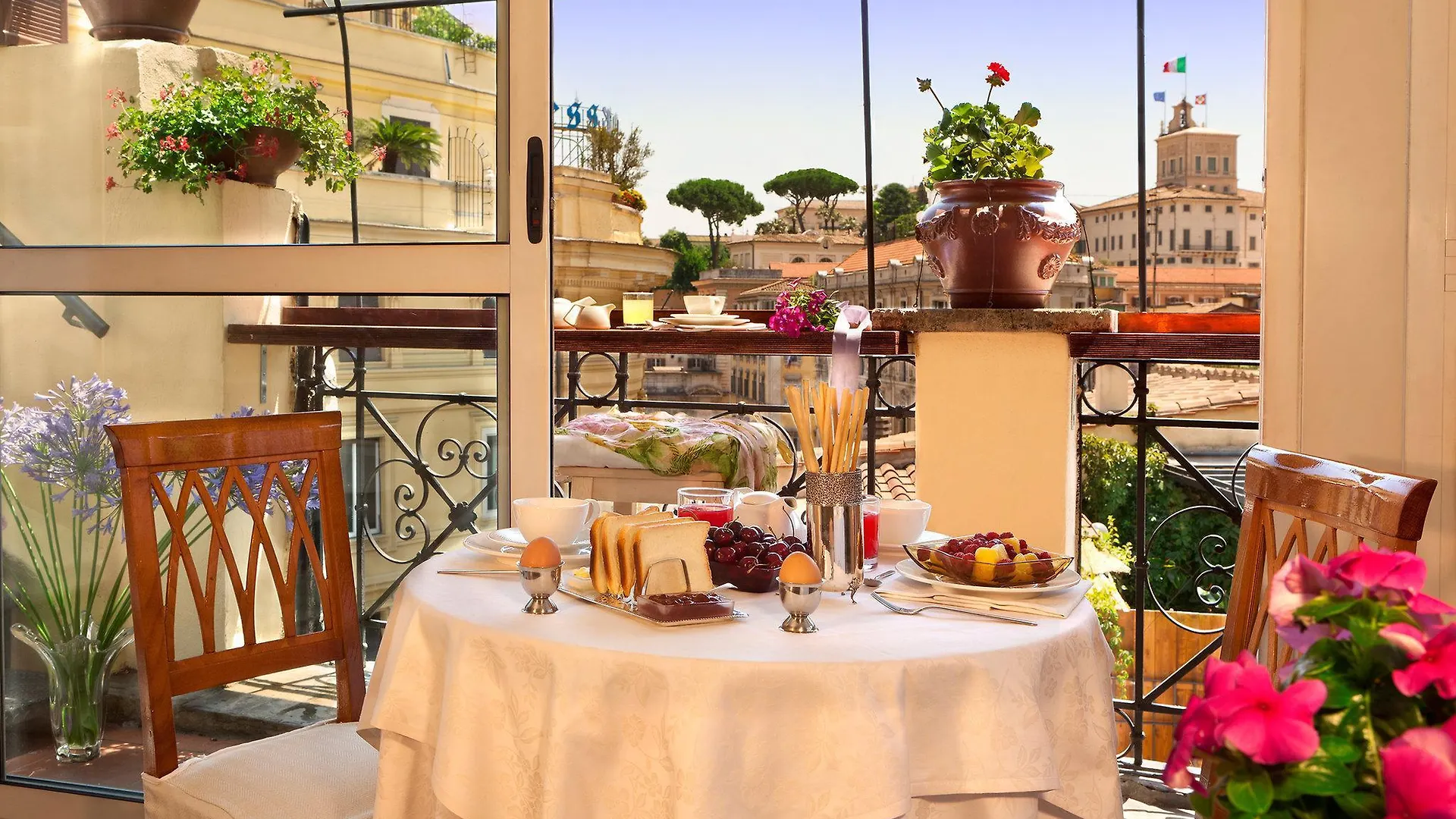 Hotel La Fenice Rome Apartment