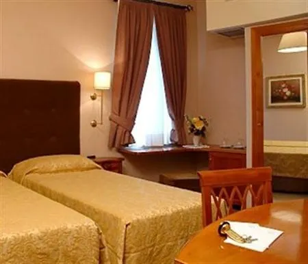 Hotel La Fenice Rome Italy