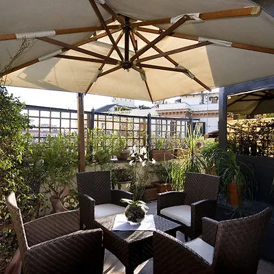 Hotel La Fenice Rome Apartment