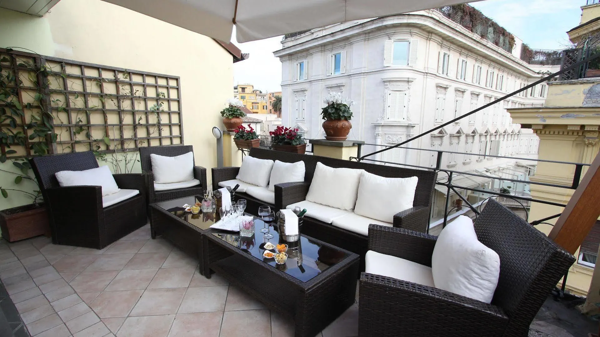 Апартаменты Hotel La Fenice Рим